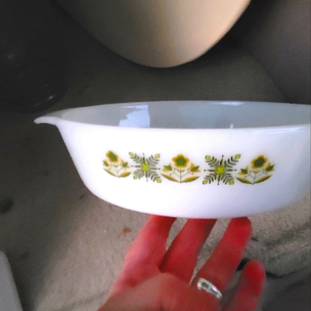 VINTAGE COLLECTIBLE Fire King Meadow Green Casserole Dish EUC